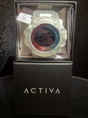 ACTIVA Digital Sports Smartwatch in White with Multicolor Dial